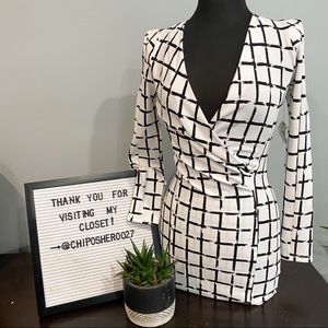 Akira Chicago Red Label Black/White pattern dress
